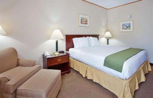 фото отеля Holiday Inn Express Junction City KS