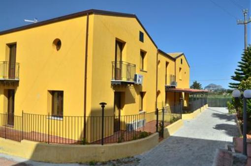 фото отеля Residence Panarea Cefalu