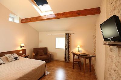 фото отеля Hotel Les Mejeonnes Valaurie