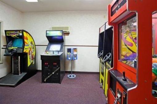 фото отеля Holiday Inn Express Fort Atkinson