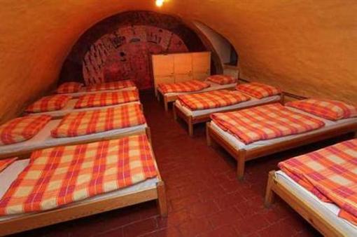 фото отеля Traveller's Hostel Soukenicka