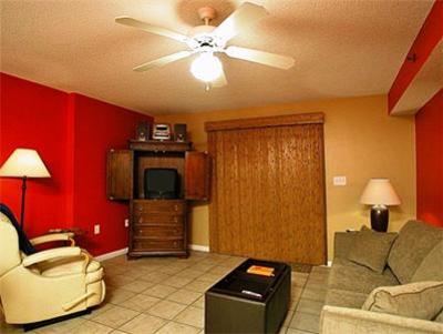 фото отеля Meyer Real Estate Vacation Rentals Four Winds Orange Beach