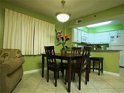фото отеля Meyer Real Estate Vacation Rentals Four Winds Orange Beach