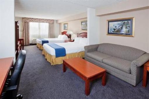 фото отеля Holiday Inn Express Greenville Downtown