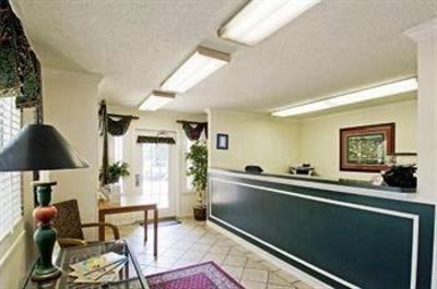 фото отеля Extended Stay America - Austin - Downtown - Town Lake