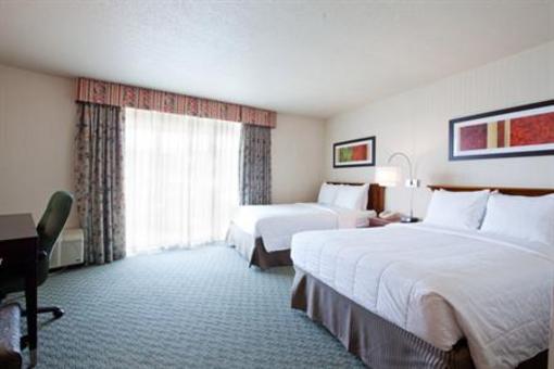 фото отеля Radisson Hotel Cincinnati Riverfront