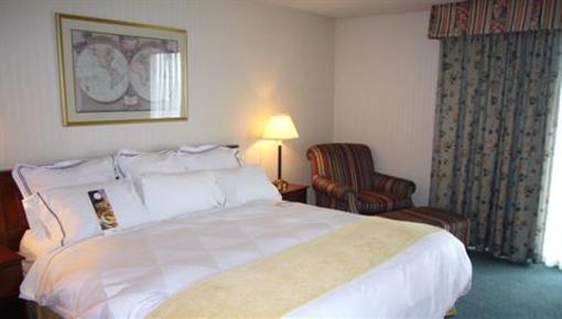 фото отеля Radisson Hotel Cincinnati Riverfront