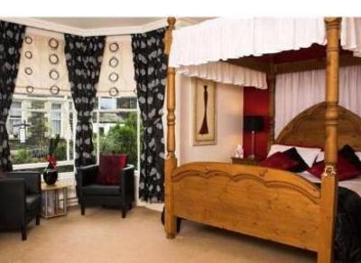 фото отеля Number 80 Bed and Breakfast Bowness-on-Windermere