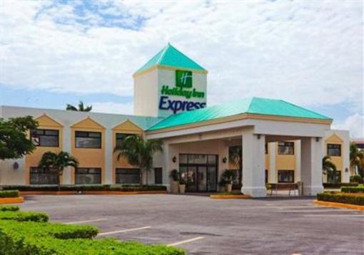 фото отеля Holiday Inn Express Cancun Zona Hotelera