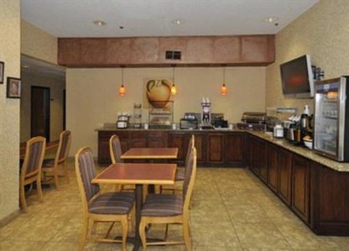 фото отеля Comfort Inn Near Plano Medical Center