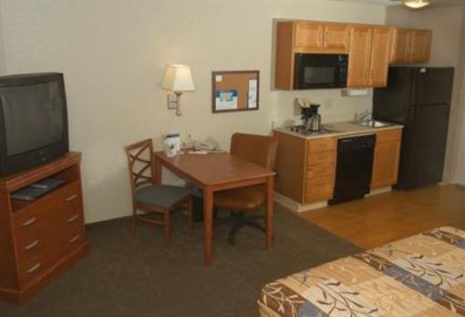 фото отеля Candlewood Suites Medford