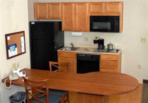 фото отеля Candlewood Suites Medford