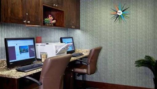 фото отеля DoubleTree by Hilton Santa Fe