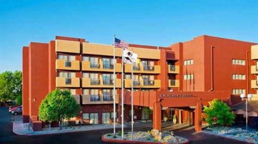 фото отеля DoubleTree by Hilton Santa Fe