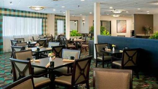 фото отеля DoubleTree by Hilton Santa Fe