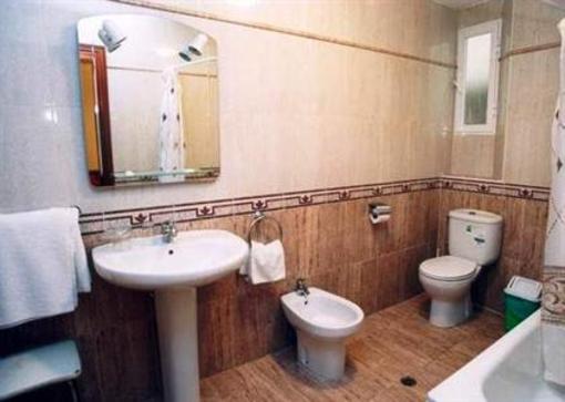 фото отеля Hostal Zacatin