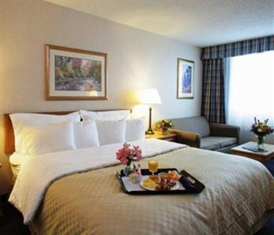 фото отеля Holiday Inn Hurstbourne East Louisville (Kentucky)