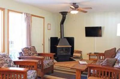 фото отеля Cedars of Lake Eugenia - Cottage Resort