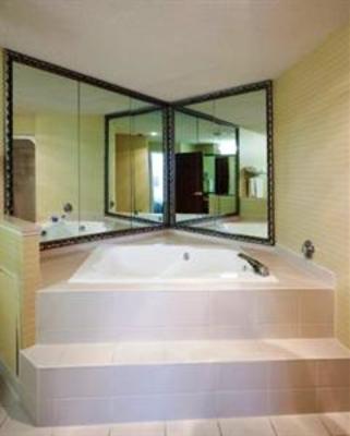 фото отеля Holiday Inn Rockland