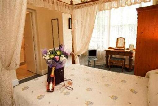 фото отеля White Lodge Hotel Bowness-on-Windermere