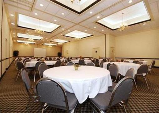 фото отеля Quality Inn & Suites Downtown Nashville