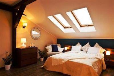 фото отеля Blooms Boutique Hostel and Apartments