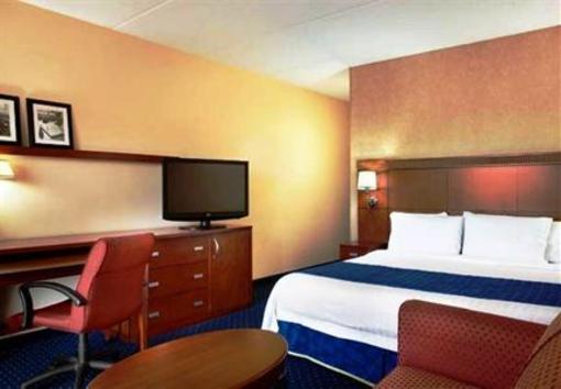 фото отеля Courtyard by Marriott Atlanta Gwinnett Mall