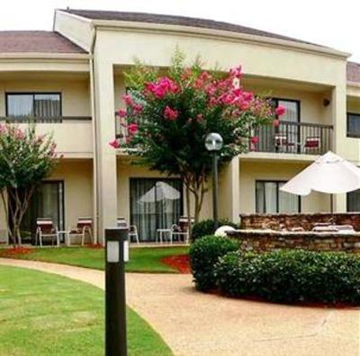 фото отеля Courtyard by Marriott Atlanta Gwinnett Mall