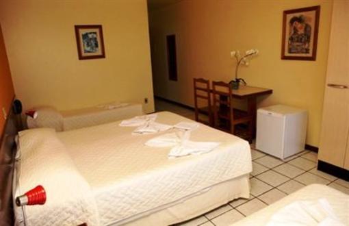 фото отеля Hotel Vila das Palmeiras