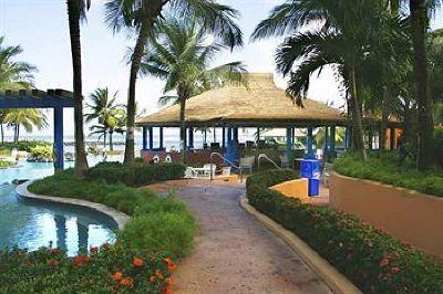 фото отеля Embassy Suites Dorado del Mar Beach & Golf Resort