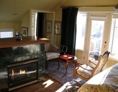 фото отеля Calgary Westways Guest House