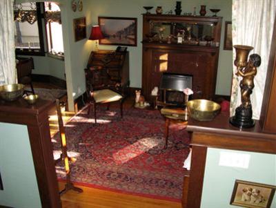 фото отеля Calgary Westways Guest House
