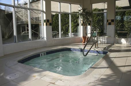 фото отеля Hilton Garden Inn Shelton
