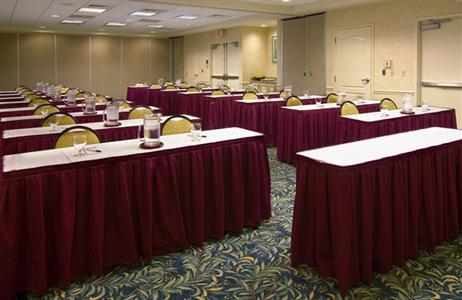фото отеля Hilton Garden Inn Shelton