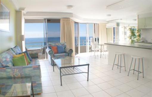 фото отеля Zenith Ocean Front Apartments
