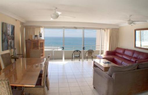 фото отеля Zenith Ocean Front Apartments