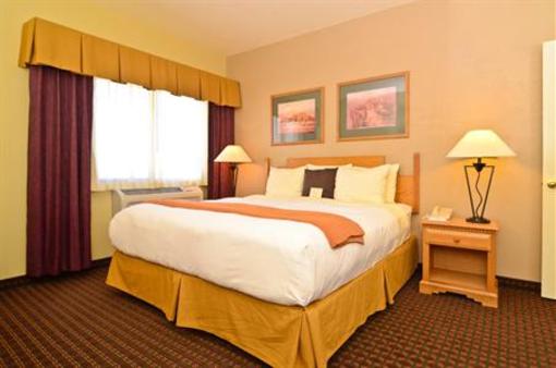 фото отеля BEST WESTERN Turquoise Inn and Suites