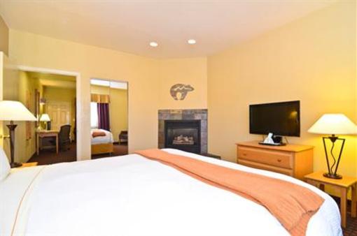 фото отеля BEST WESTERN Turquoise Inn and Suites