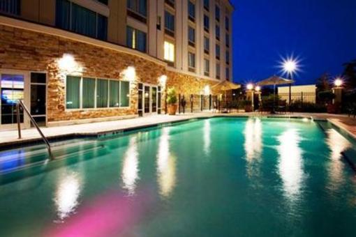 фото отеля Holiday Inn Express Columbus at Northlake