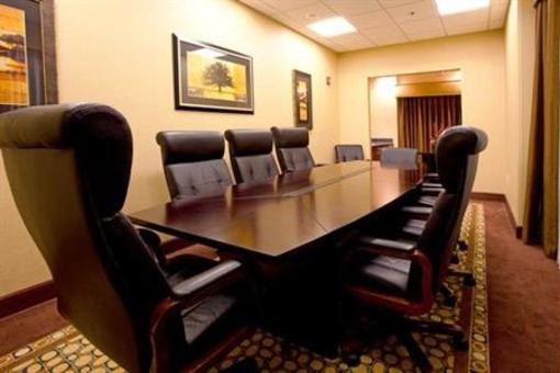 фото отеля Holiday Inn Express Columbus at Northlake