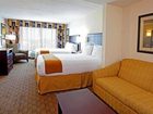 фото отеля Holiday Inn Express Columbus at Northlake