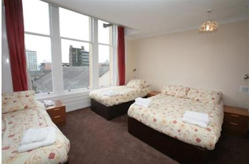 фото отеля McLays Guest House