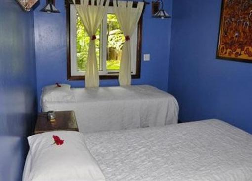 фото отеля Bananarama Beach and Dive Resort