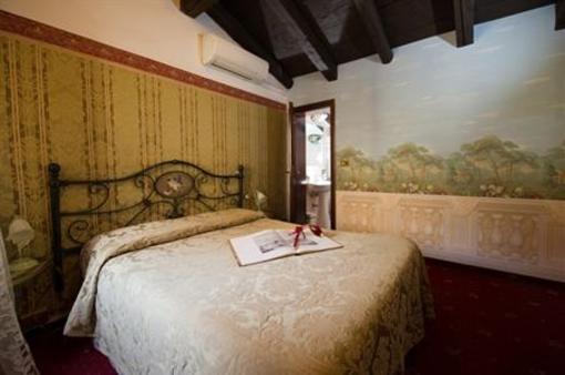 фото отеля Antico Fiore Hotel Venice