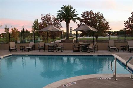 фото отеля Hampton Inn & Suites Suisun City Waterfront