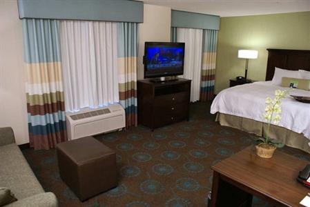 фото отеля Hampton Inn & Suites Suisun City Waterfront