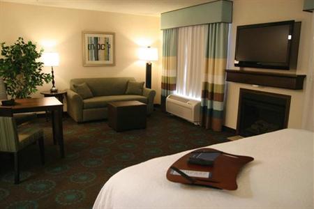 фото отеля Hampton Inn & Suites Suisun City Waterfront