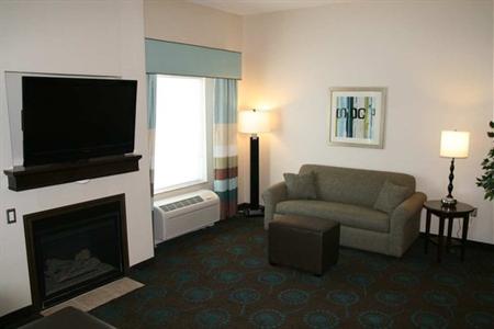 фото отеля Hampton Inn & Suites Suisun City Waterfront