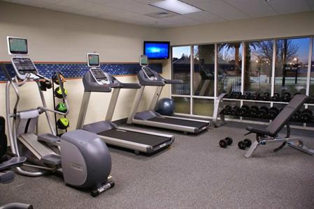фото отеля Hampton Inn & Suites Suisun City Waterfront