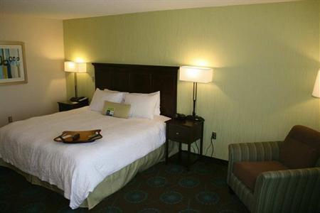 фото отеля Hampton Inn & Suites Suisun City Waterfront